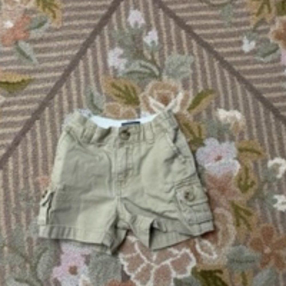 BOYS: POLO cargo shorts 9 months old